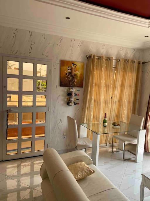 Appartement Altona โลเม ภายนอก รูปภาพ