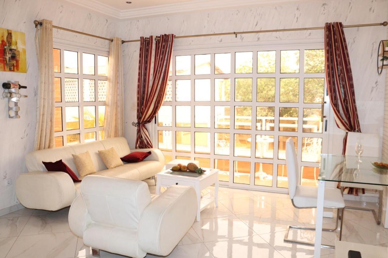 Appartement Altona โลเม ภายนอก รูปภาพ