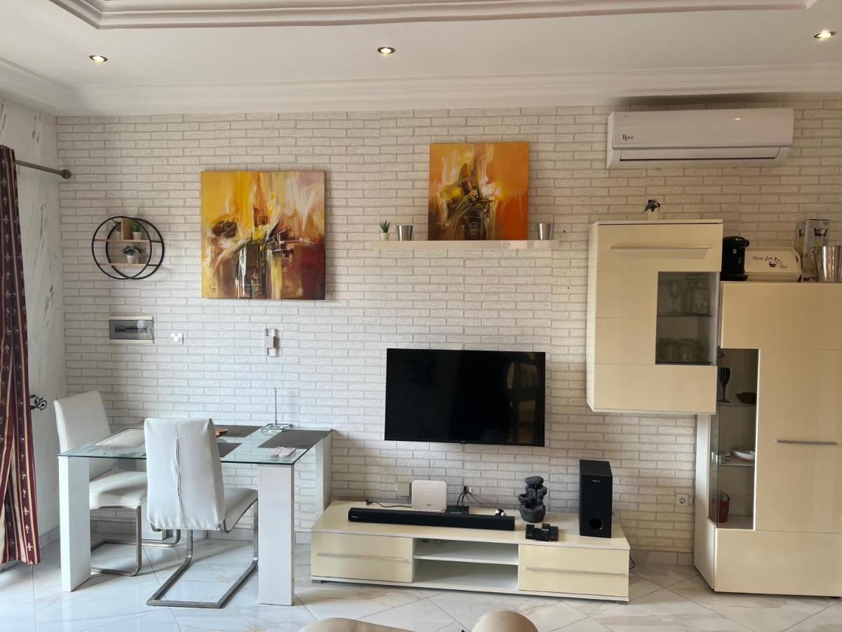 Appartement Altona โลเม ภายนอก รูปภาพ